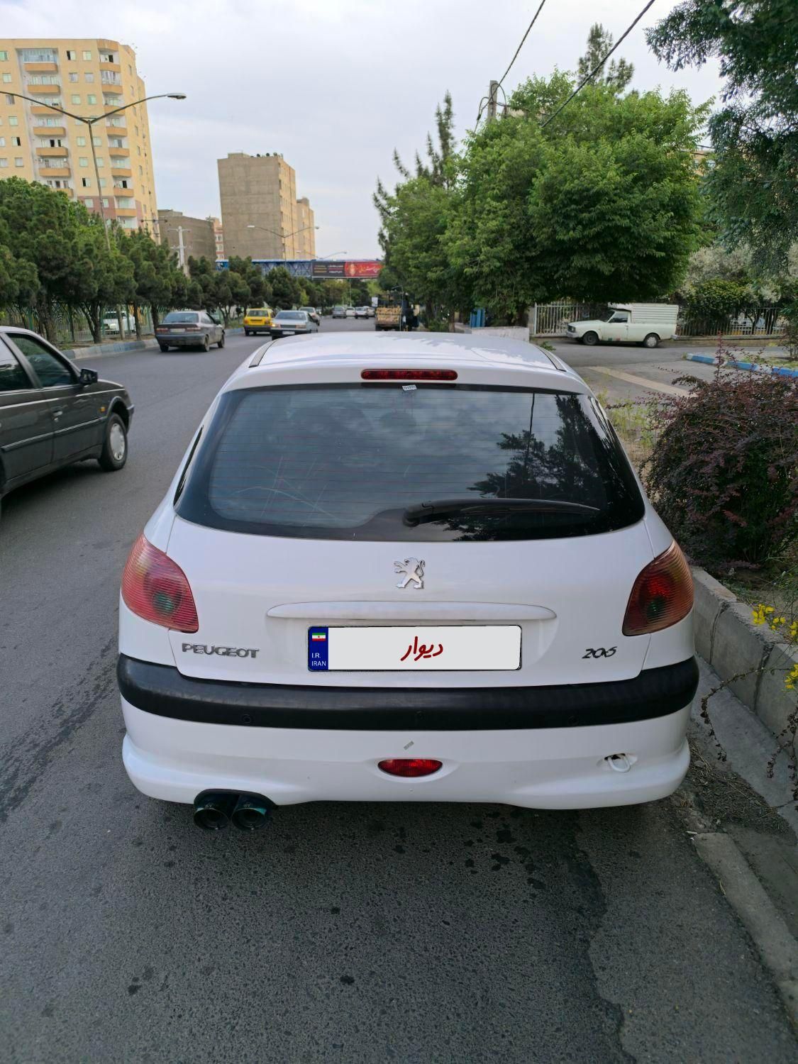 پژو 206 تیپ 2 - 1396