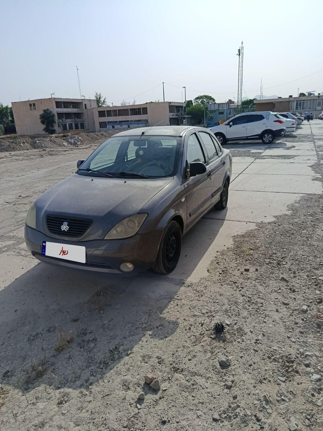 تیبا صندوق دار EX - 1395