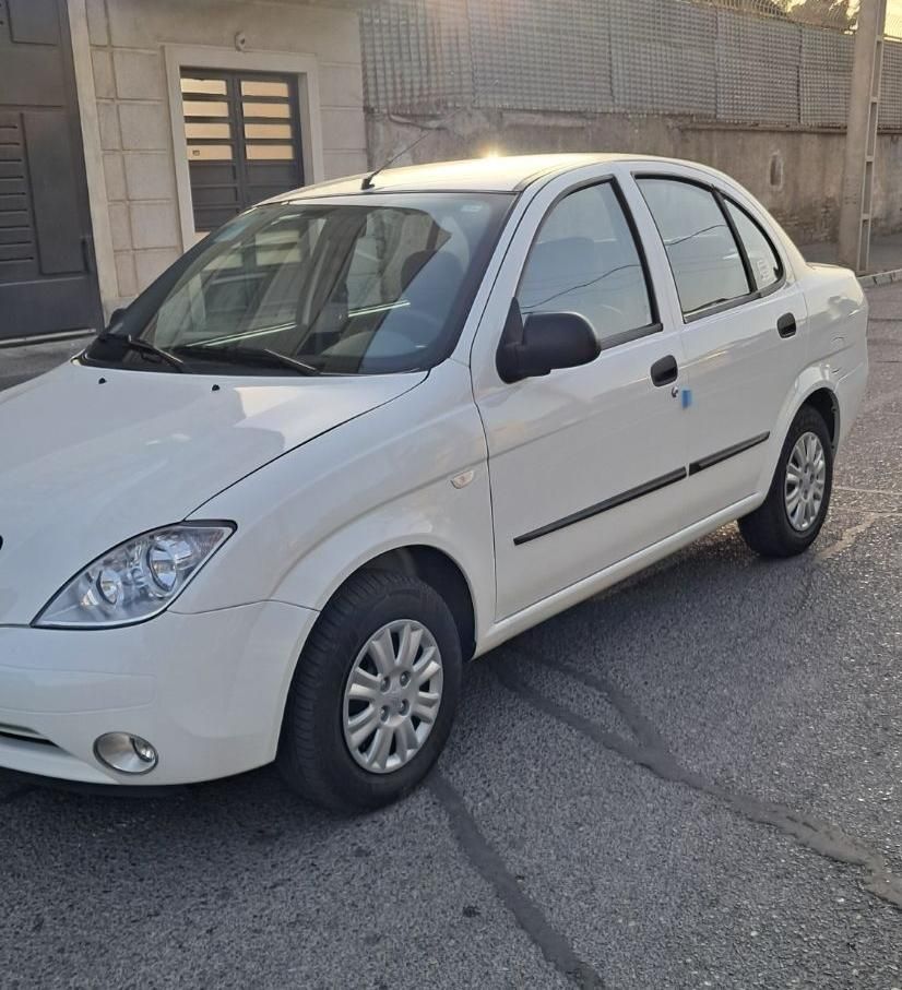 تیبا صندوق دار SX - 1400