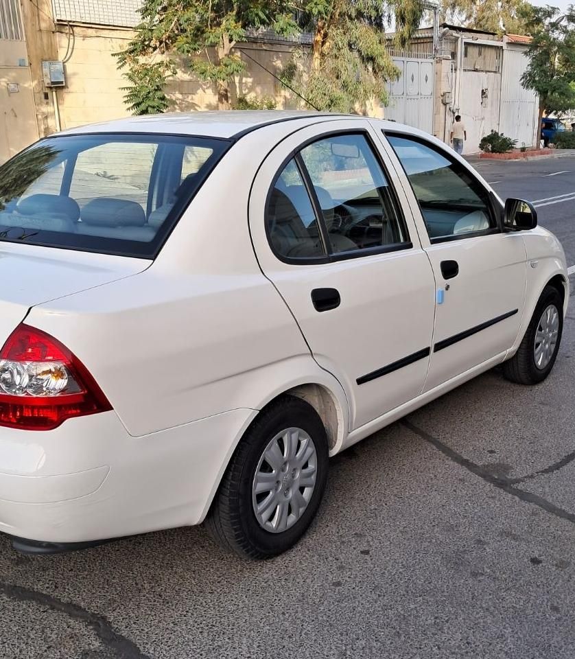 تیبا صندوق دار SX - 1400