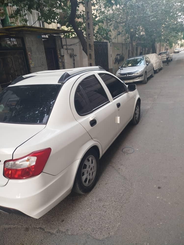 ساینا S دنده ای بنزینی - 1401