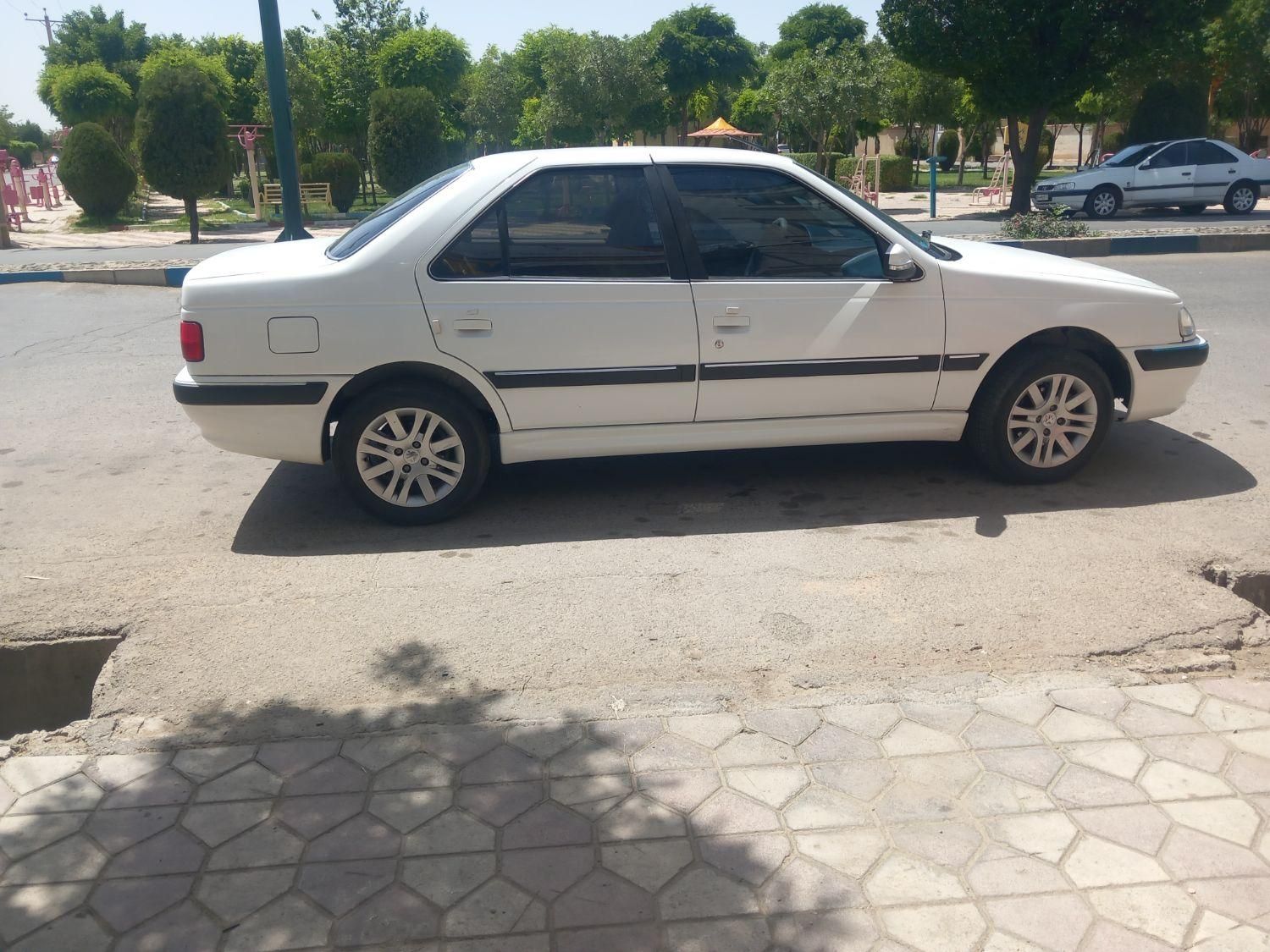 پژو پارس ELX-XU7P سفارشی - 1401