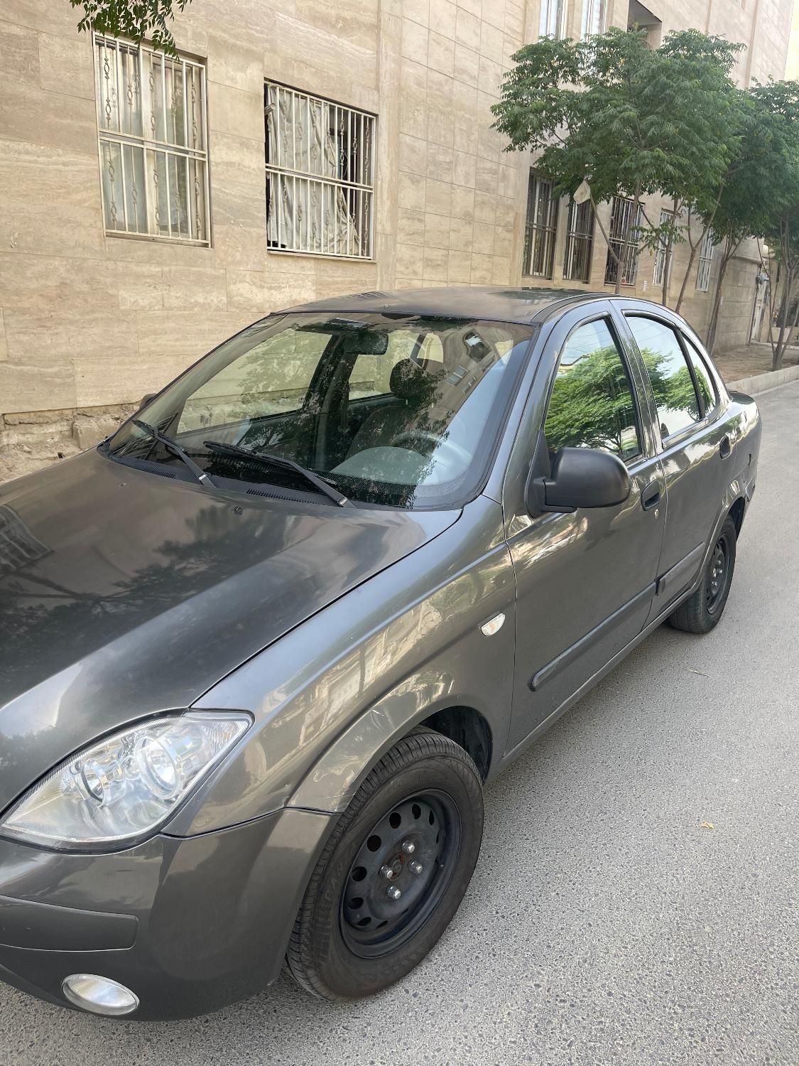 تیبا صندوق دار SX - 1394