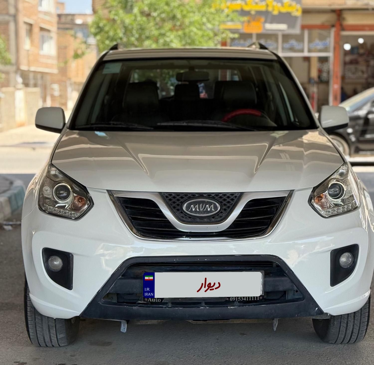 خودرو ام وی ام، X33 آگهی ann_18244876