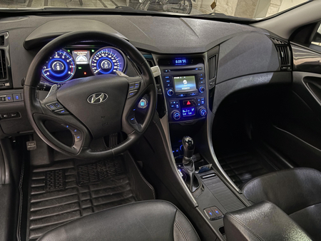 هیوندای سوناتا اتوماتیک NF 2400 - 2014