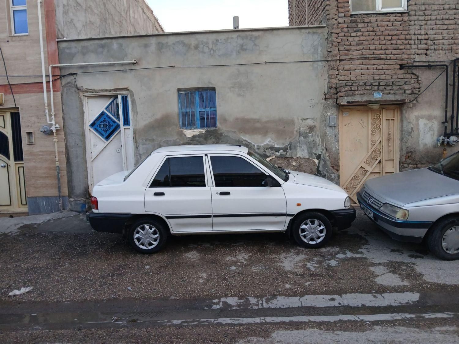 خودرو پراید، 131 آگهی ann_18245120