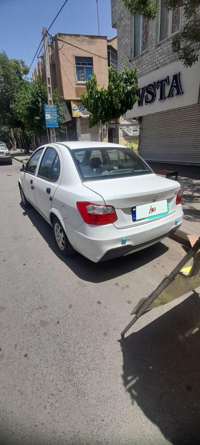 ساینا S دنده ای بنزینی - 1401