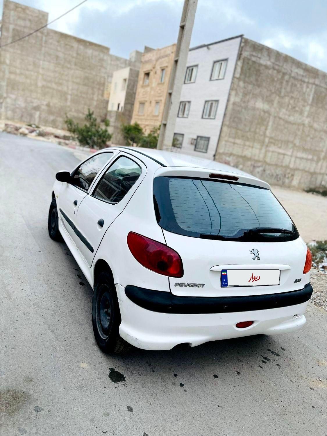 پژو 206 تیپ 5 - 1392