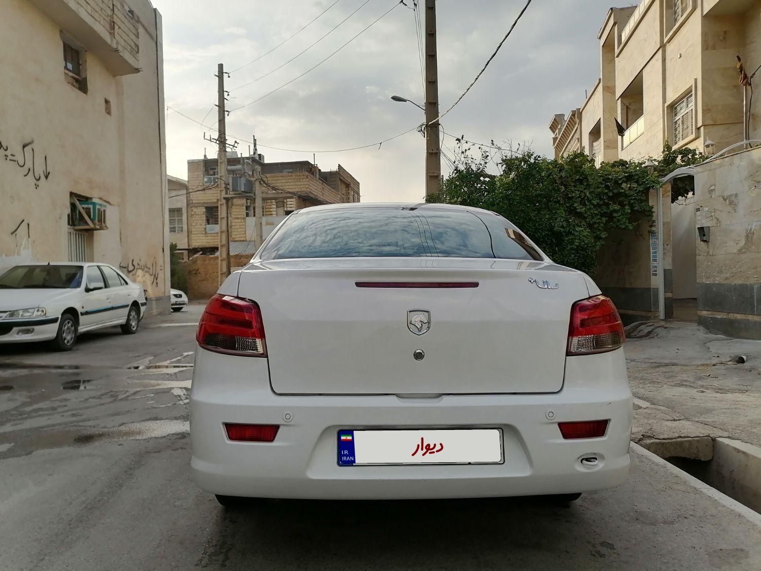 رانا پلاس دنده‌ای - 1399