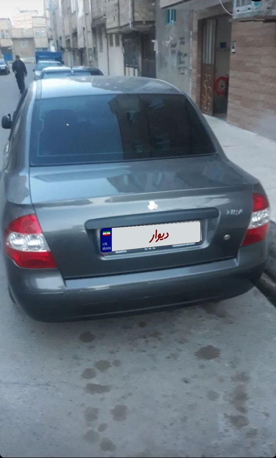 تیبا صندوق دار SX - 1392