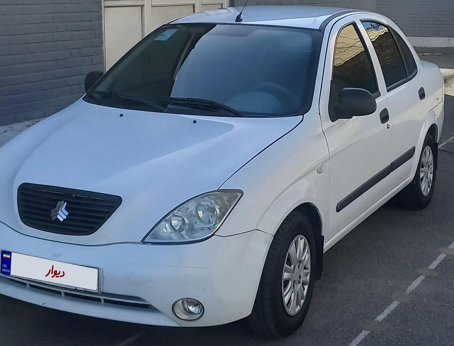 تیبا صندوق دار SX - 1395