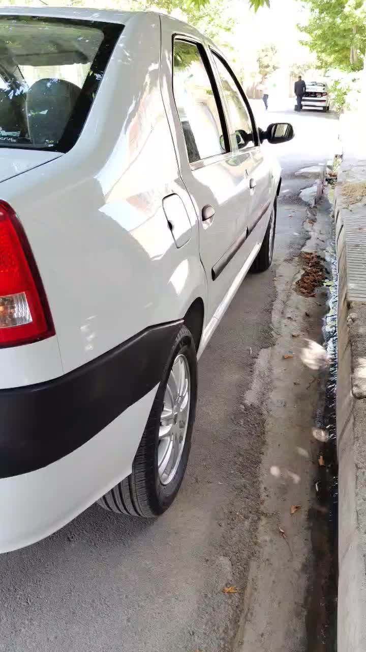خودرو رنو، پارس تندر آگهی ann_18247687