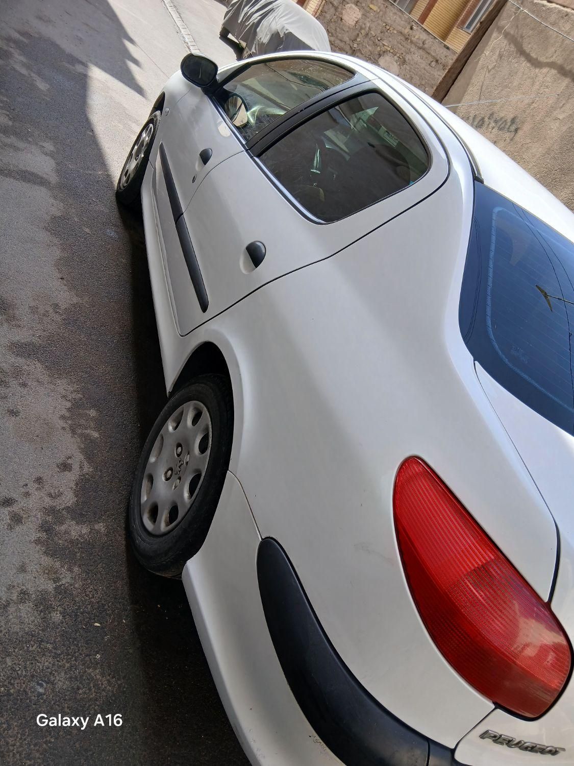 پژو 206 SD v8 - 1390
