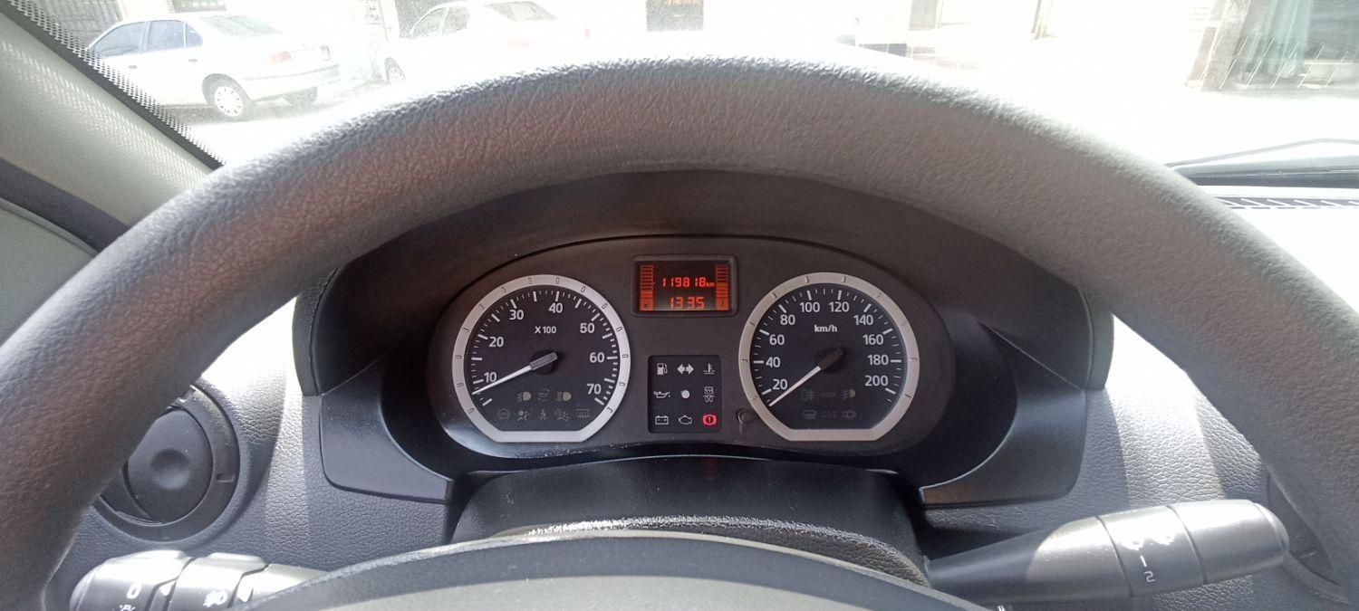 رنو تندر 90 E2 - 1395