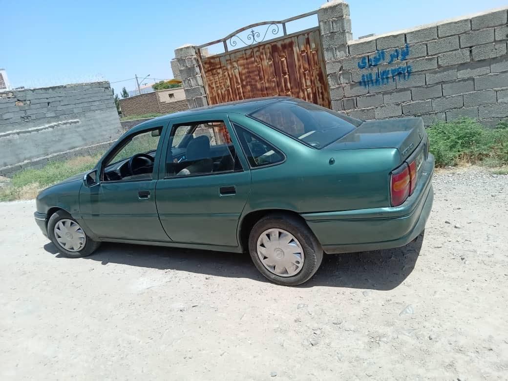 اپل وکترا دنده ای - 1995