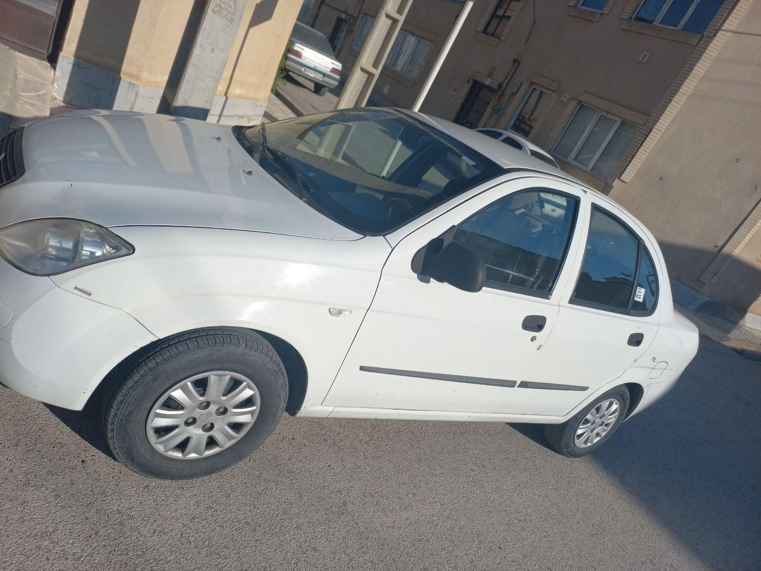 تیبا صندوق دار SX - 1399