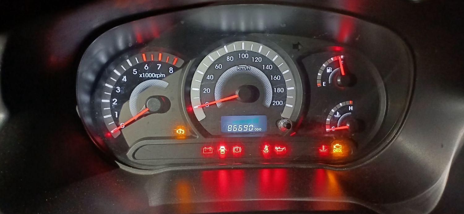 تیبا صندوق دار SX - 1399