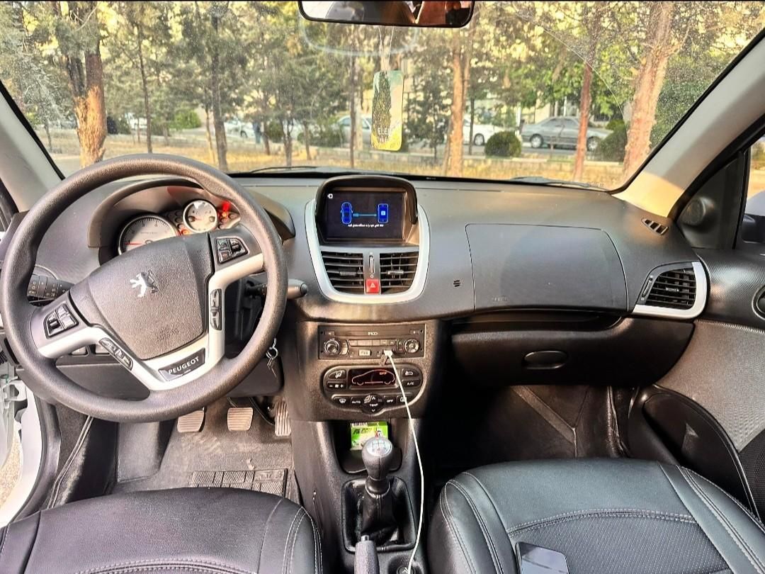پژو 207 دنده‌ای - 1403