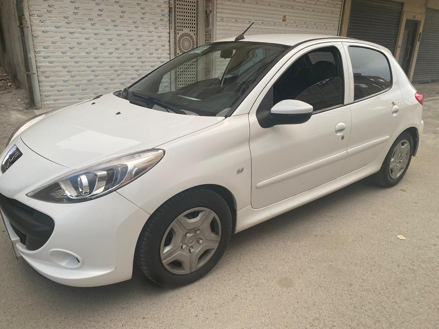 پژو 207 دنده‌ای با موتور TU3 - 1402