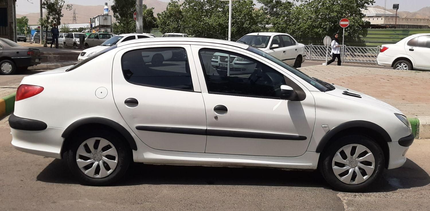 پژو 206 SD v8 - 1395