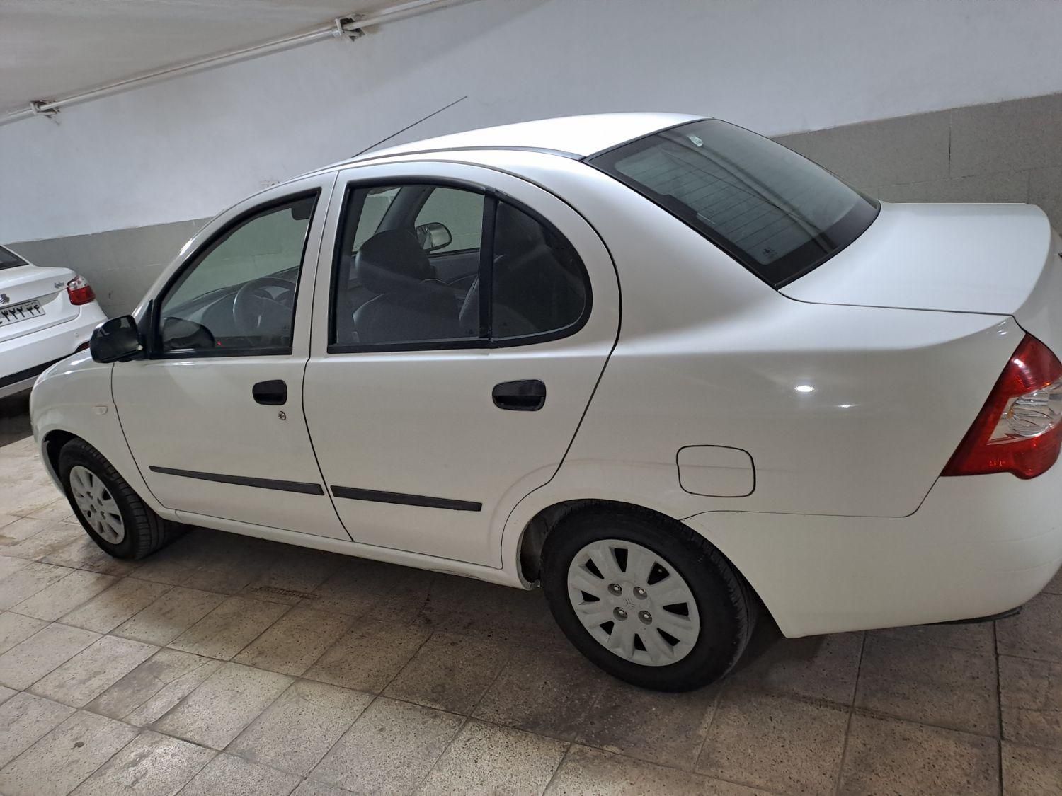 تیبا صندوق دار SX - 1400