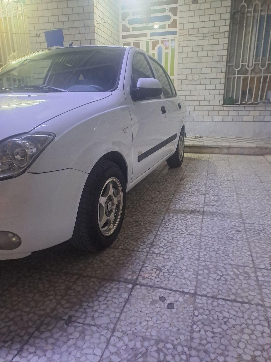 تیبا صندوق دار EX - 1392