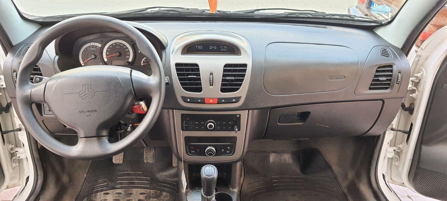 کوییک R دنده‌ای - 1401