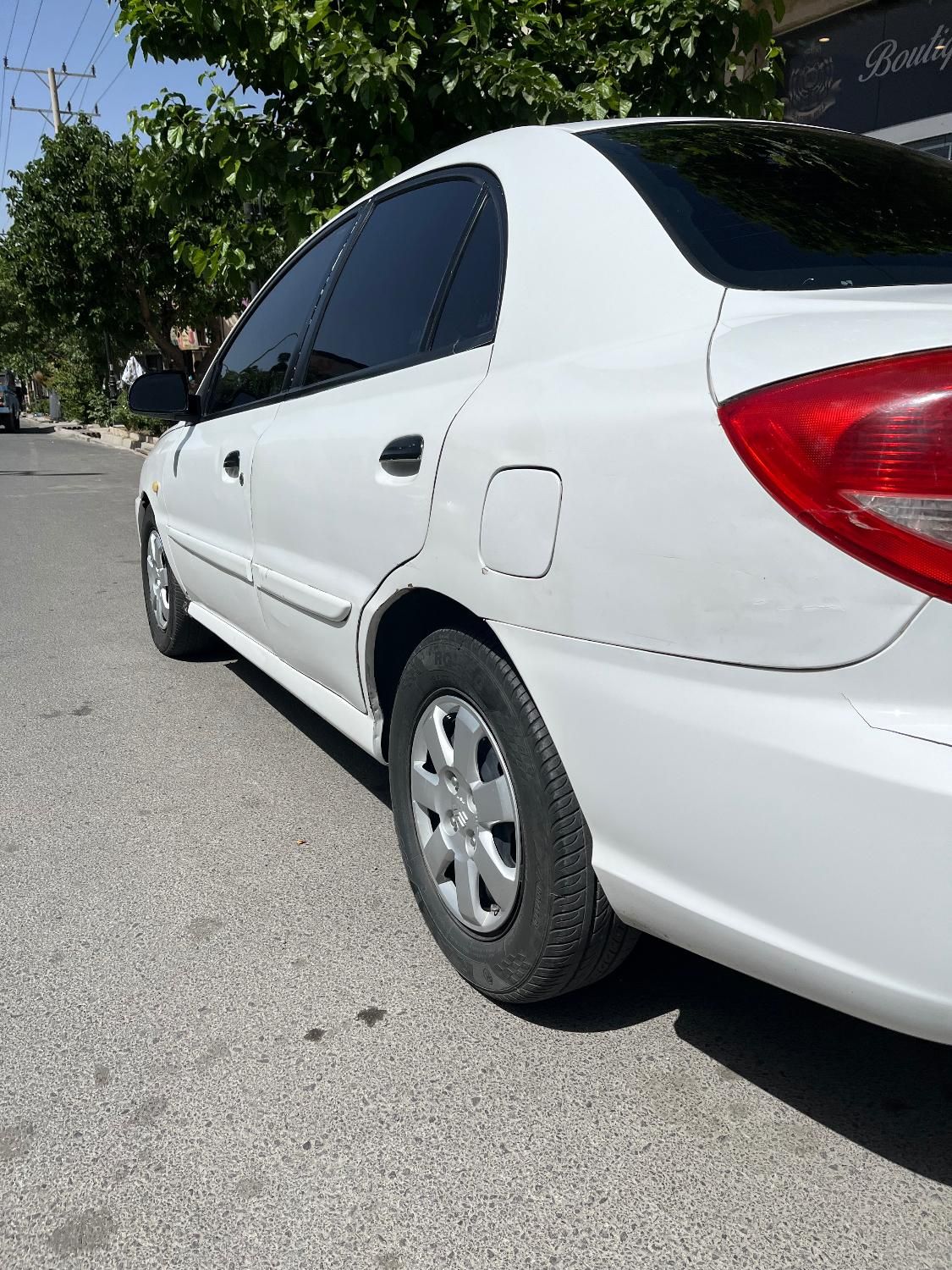 کیا ریو صندوقدار نیمه فول UB - 2009