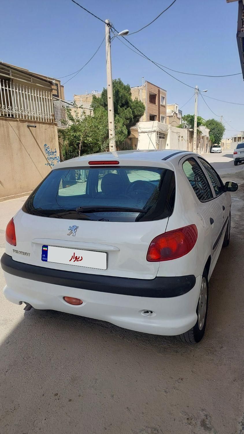 پژو 206 تیپ 2 - 1390