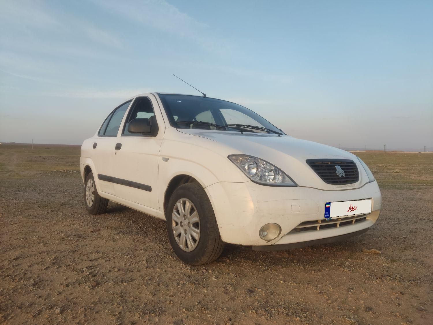 تیبا صندوق دار EX - 1394