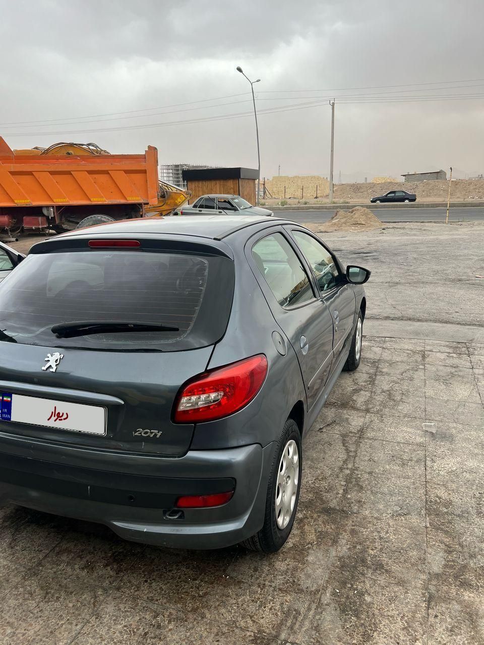 پژو 207 دنده‌ای - 1389
