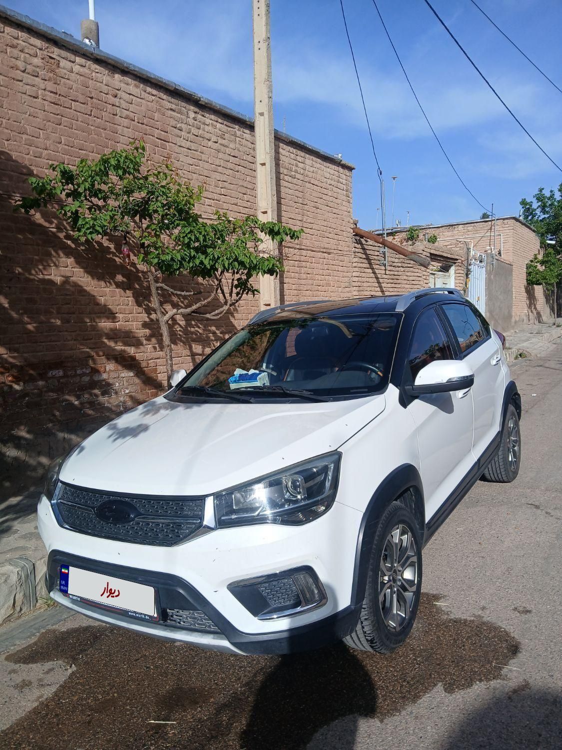خودرو ام وی ام، X22 آگهی ann_18250810