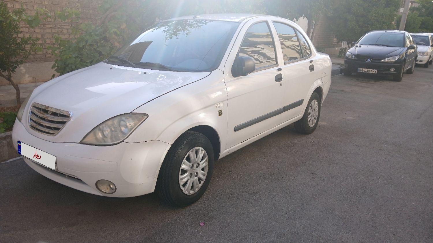 تیبا صندوق دار EX - 1394
