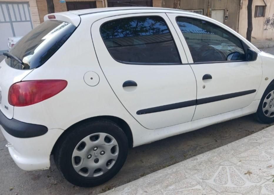 خودرو پژو، 206 آگهی ann_18251007