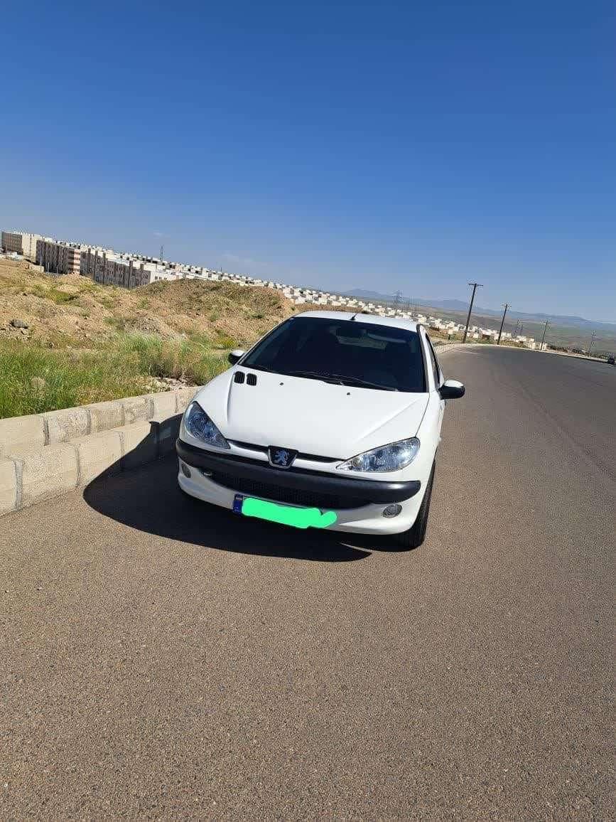 پژو 206 SD v8 - 1394