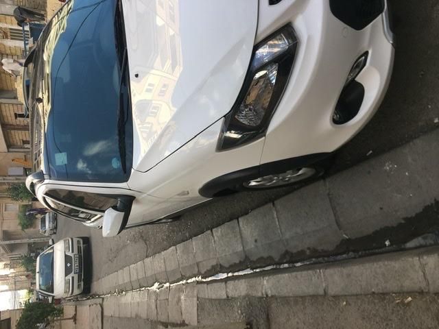 خودرو کوییک، R آگهی ann_18252145