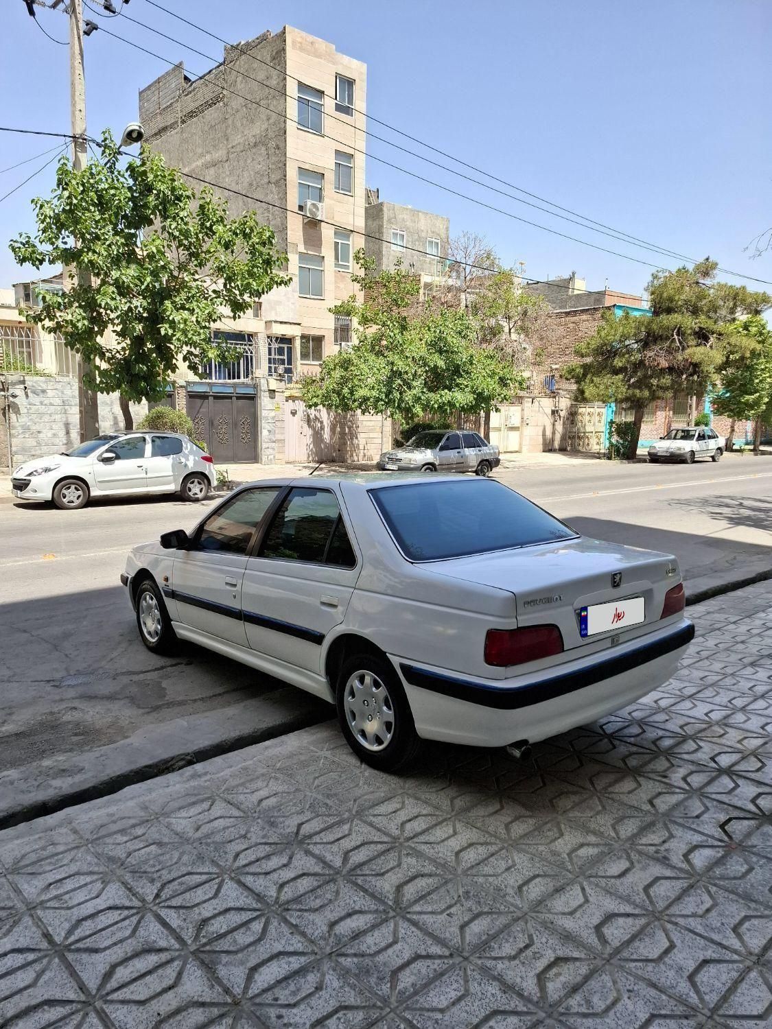 پژو پارس اتوماتیک - 1390