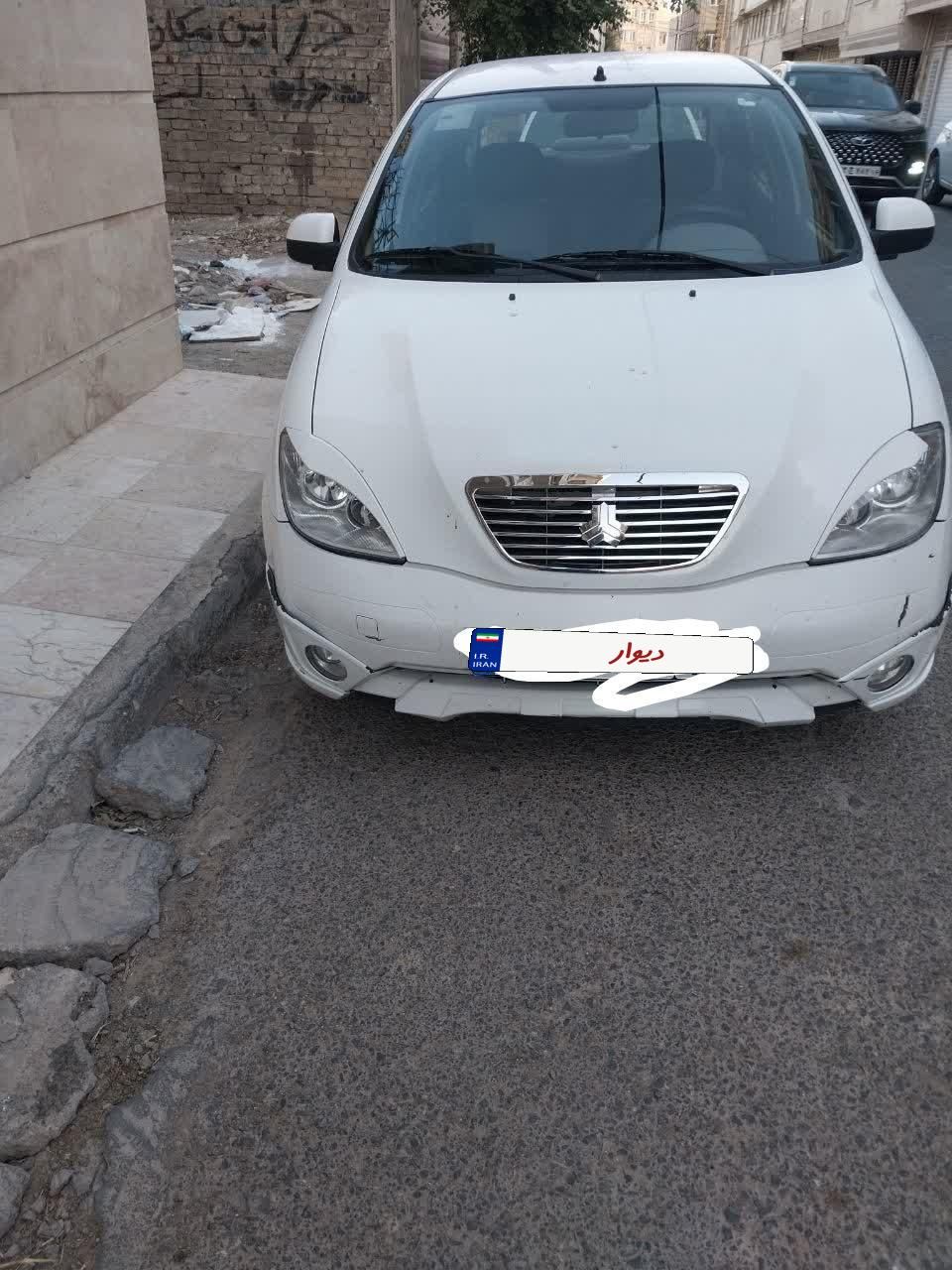 تیبا صندوق دار SX - 1396