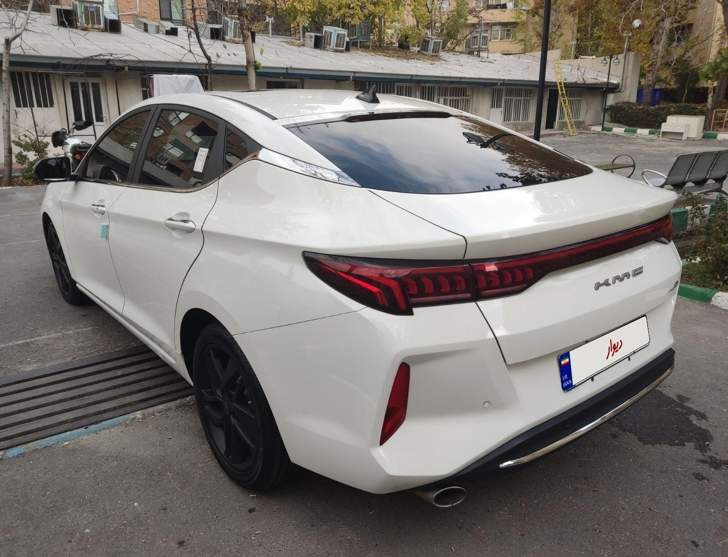 کی ام سی J7 اتوماتیک - 2024