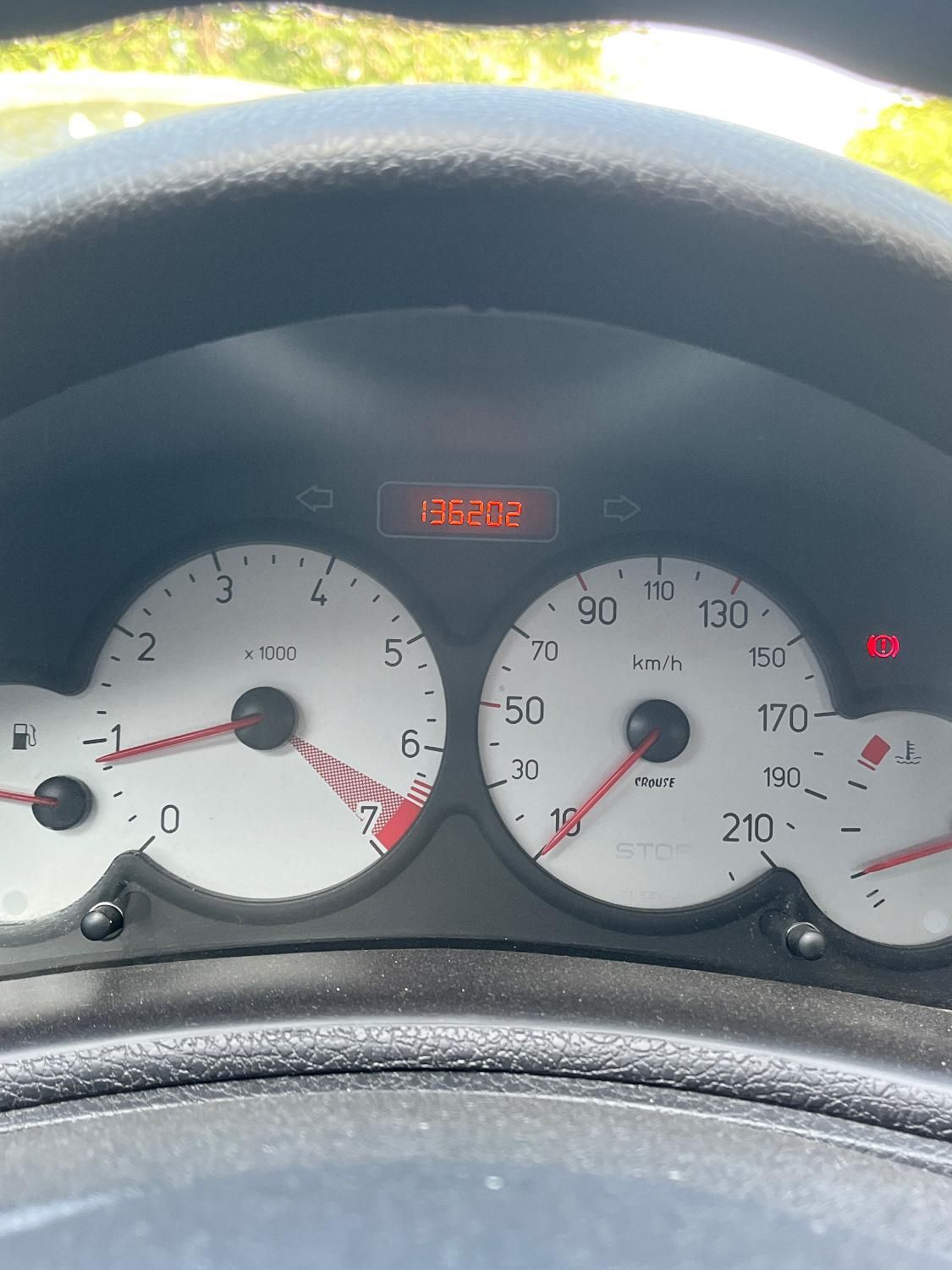 پژو 206 SD v8 - 1392