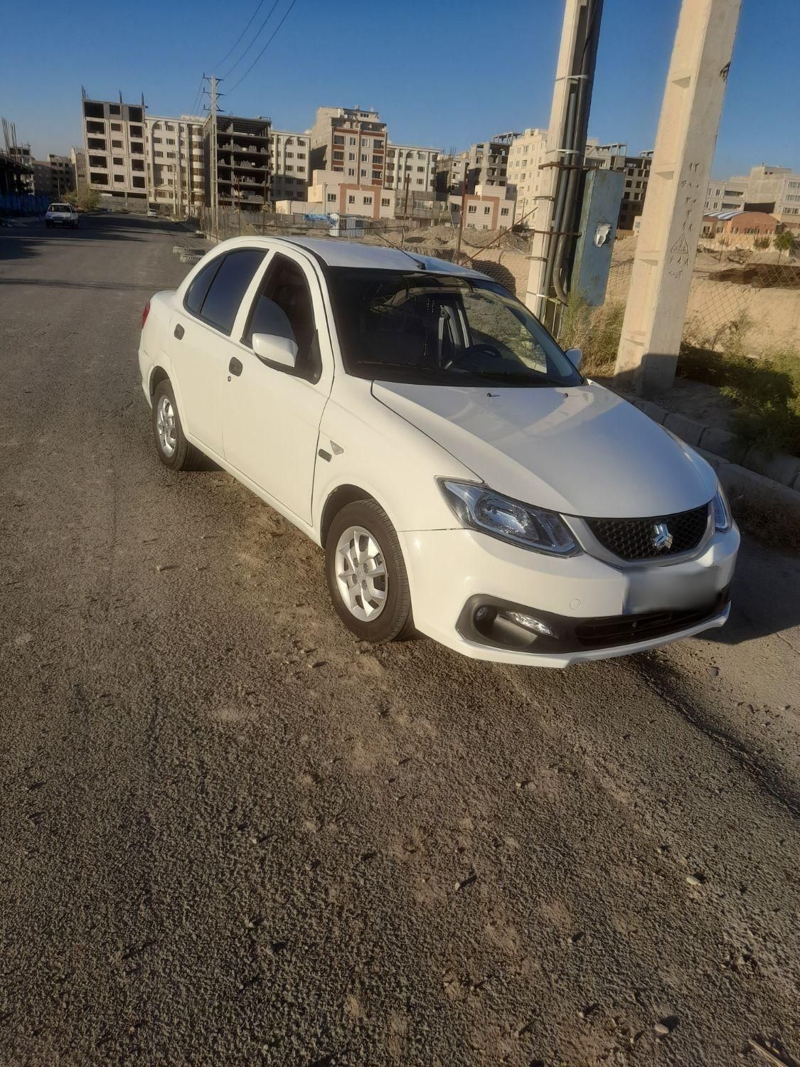 ساینا S دنده ای بنزینی - 1402