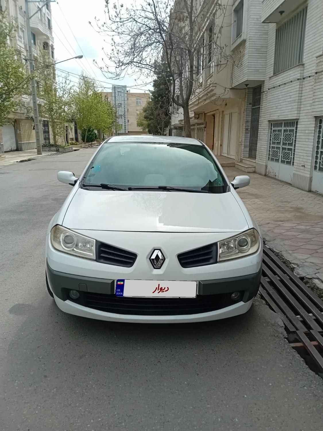 رنو مگان پارس خودرو 1600 E2 - 2010
