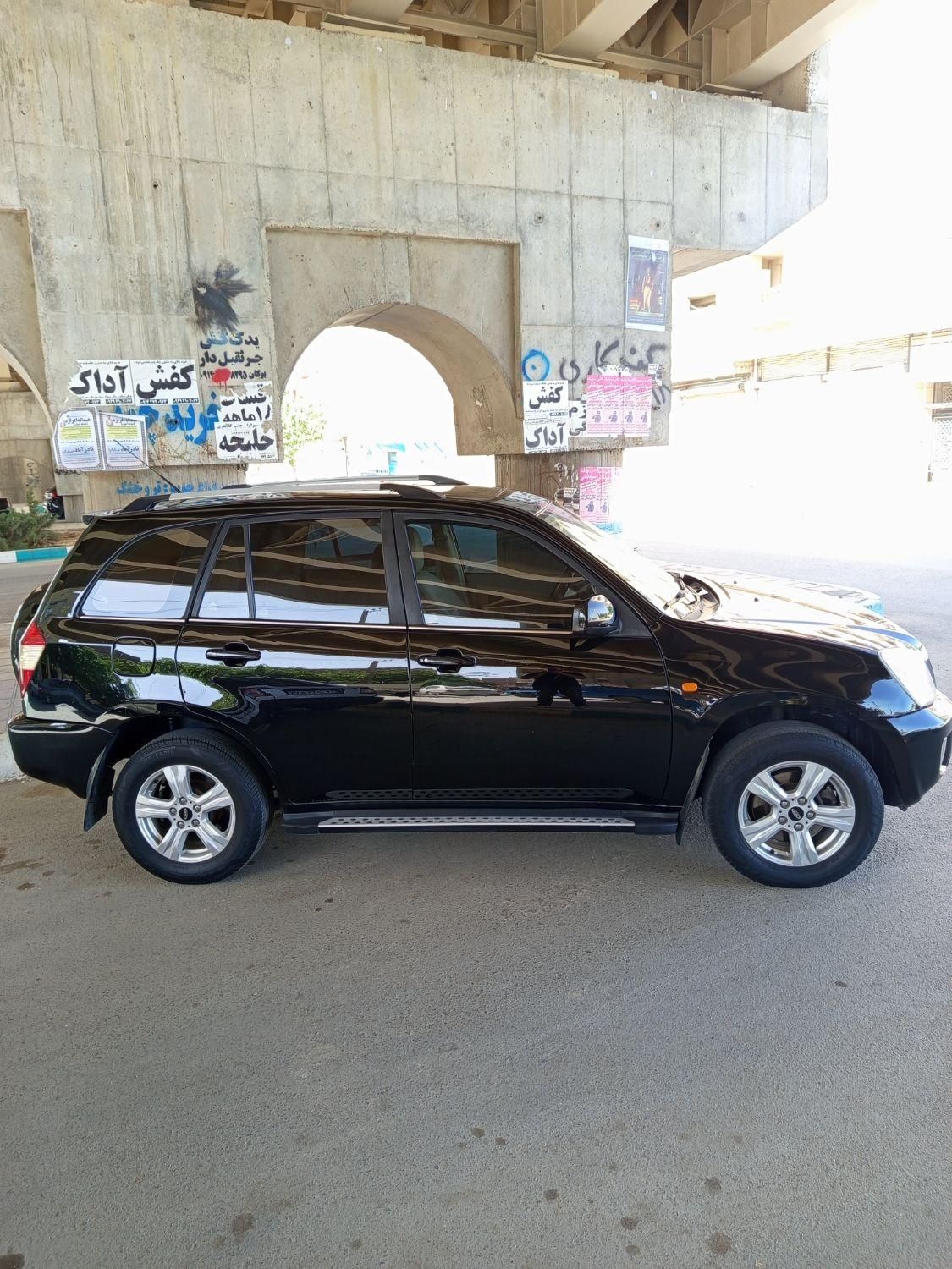 ام وی ام X33 دنده‌ای ساده - 2012