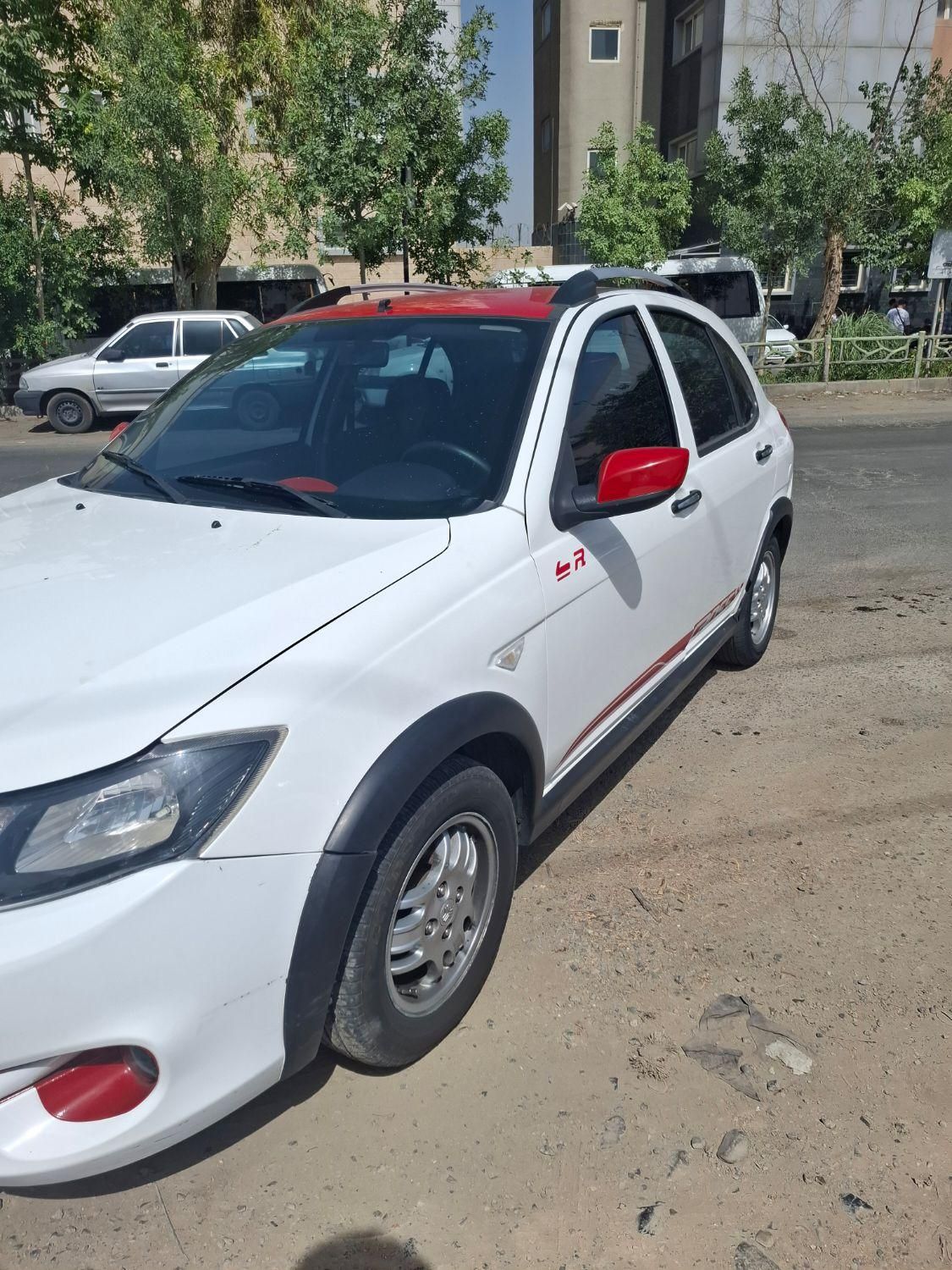 کوییک R دنده‌ای - 1399