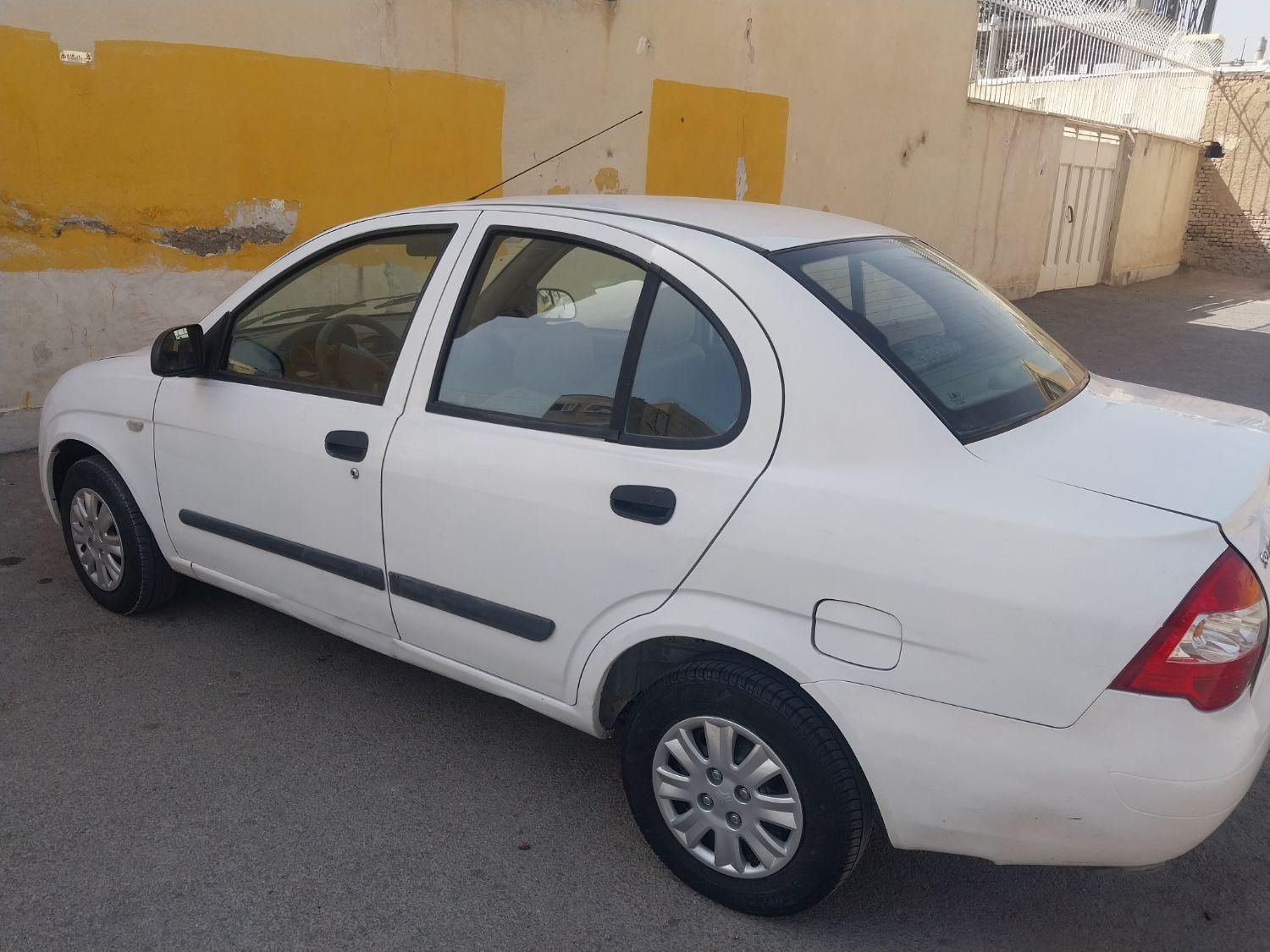 تیبا صندوق دار EX - 1394