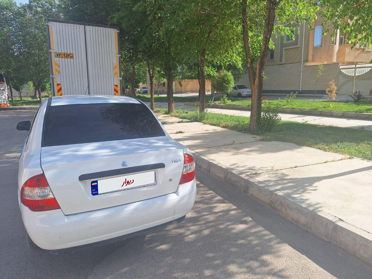 تیبا صندوق دار SX - 1401