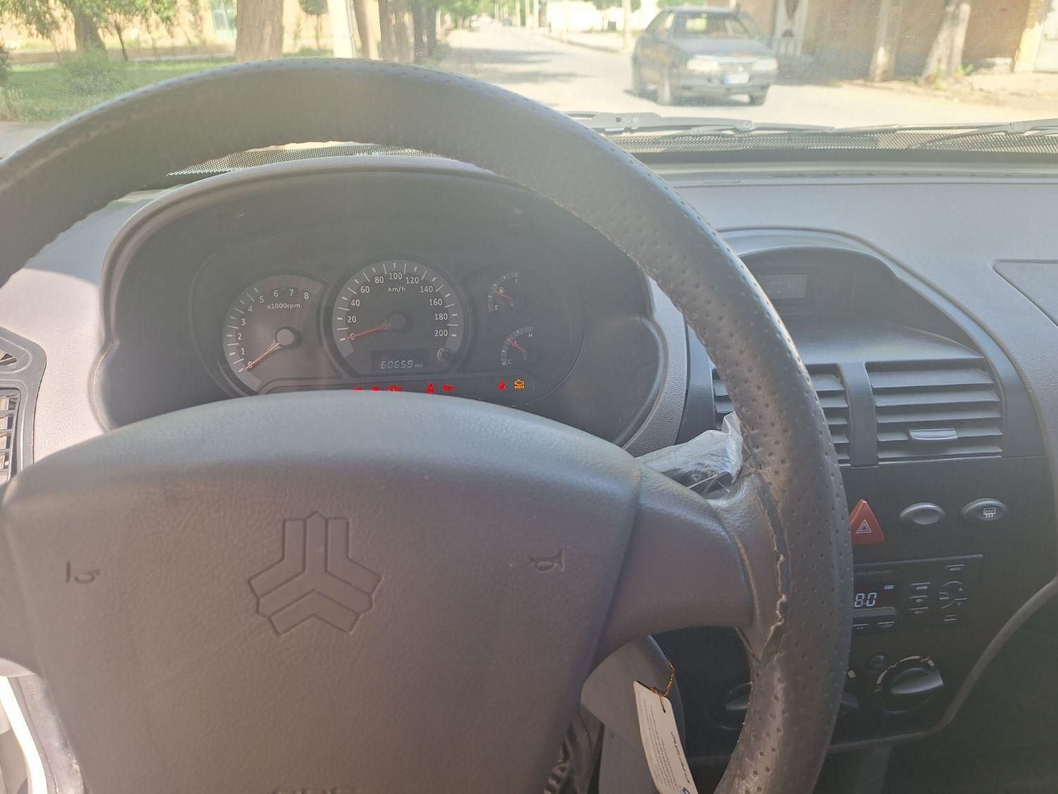 تیبا صندوق دار SX - 1401