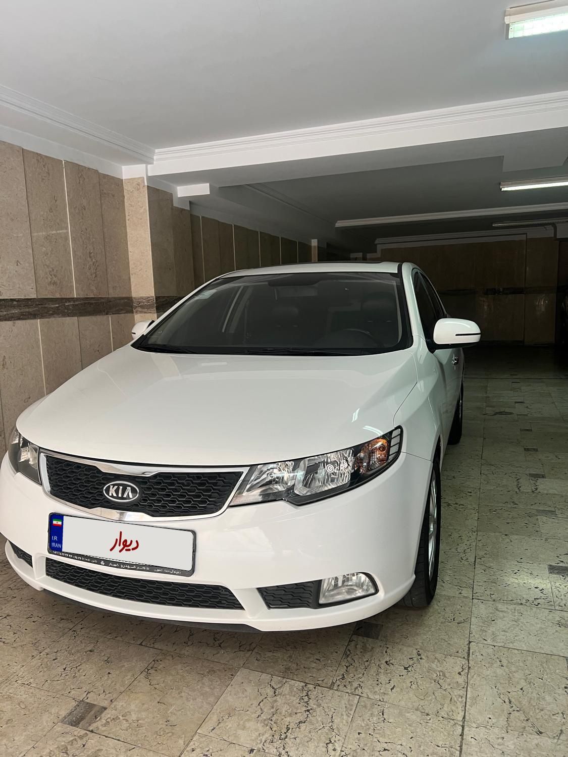 خودرو کیا، سراتو مونتاژ آگهی ann_18253918