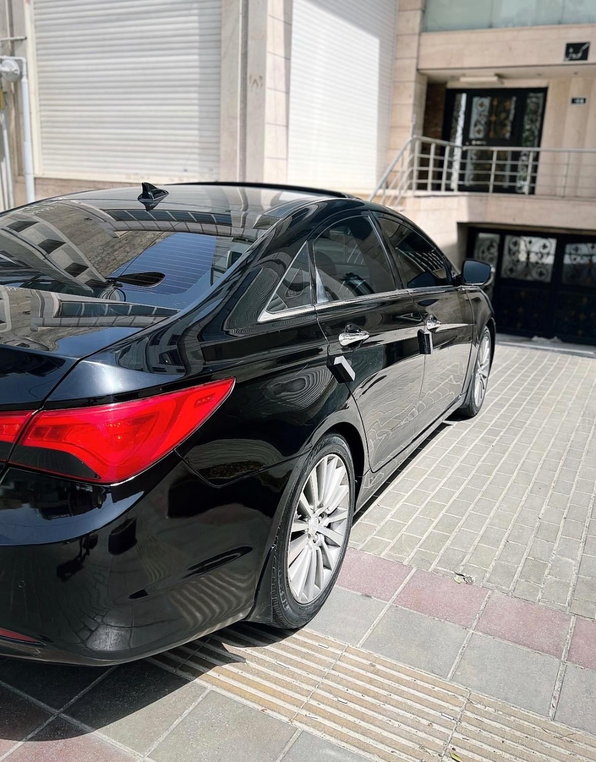 هیوندای سوناتا فول YF - 2014