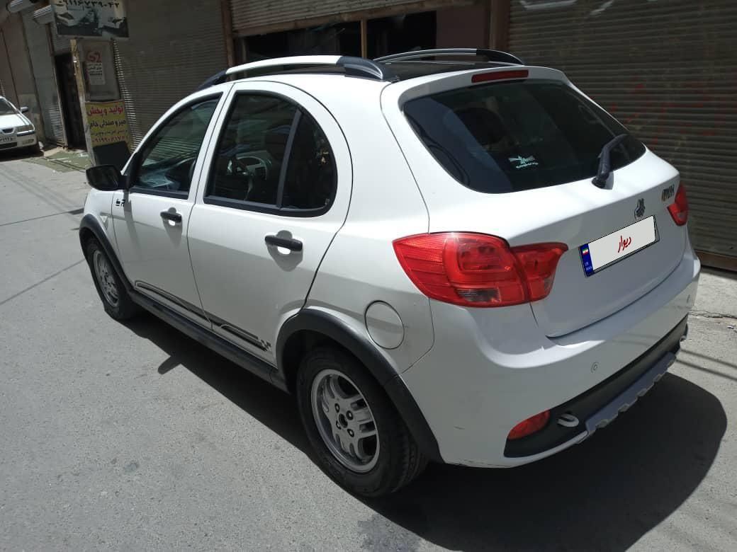 خودرو کوییک، R آگهی ann_18255373